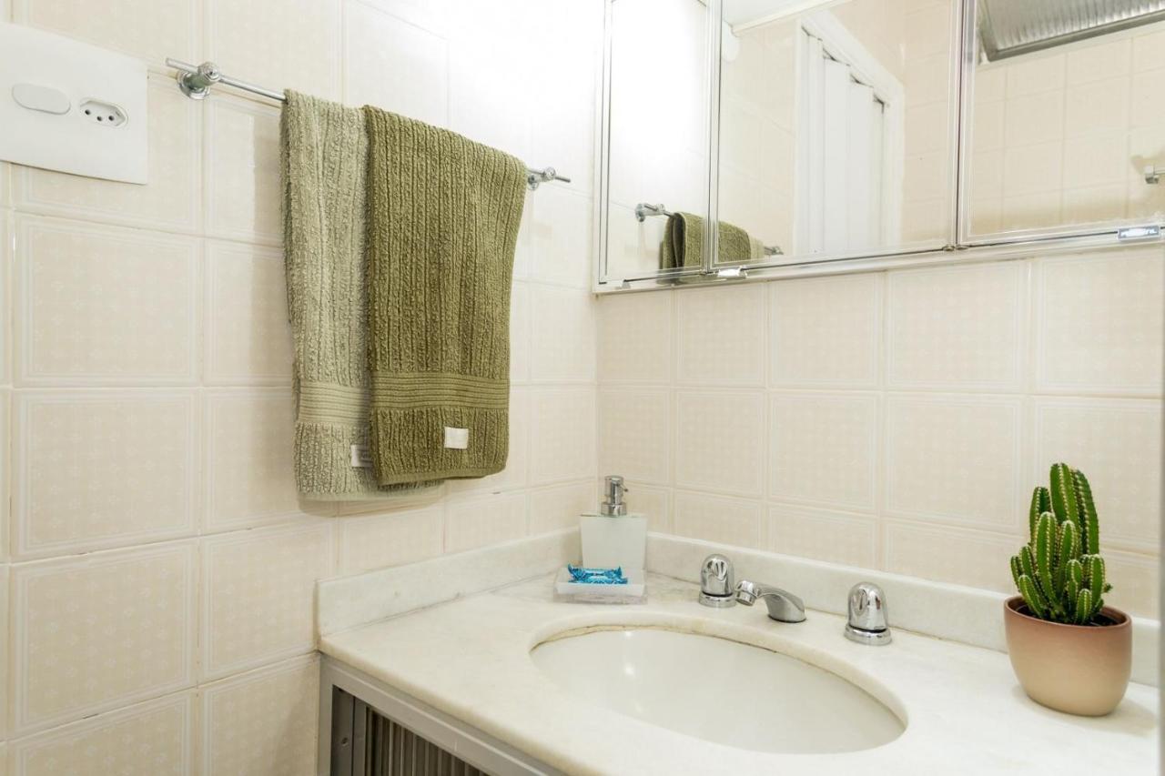 Apartment Relax Em Copacabana, E Sala, 150 Mt Da Praia, Cozinha, Maq De Lavar Roupa E Ar Rio de Janeiro